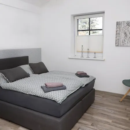 Apartment Gut Kuhfs *