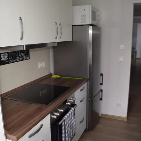 Apartment Gut Kuhfs *